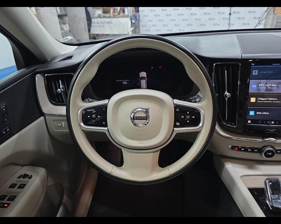 Volvo XC60 2.0 B4 Inscription awd auto