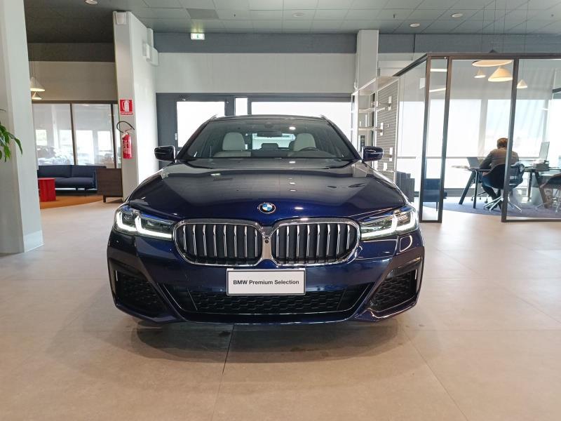 BMW Serie 5 530d Touring mhev 48V xdrive Msport auto