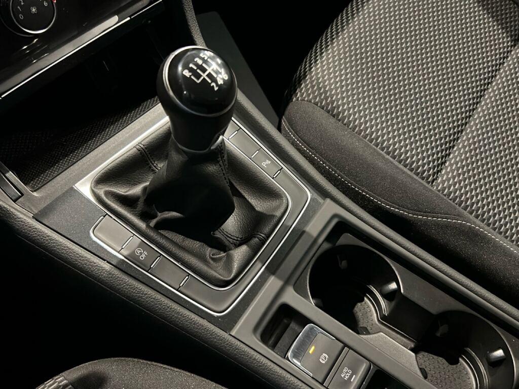 Volkswagen Golf 5p 1.0 tsi Trendline Tech&Sound Pack 115cv