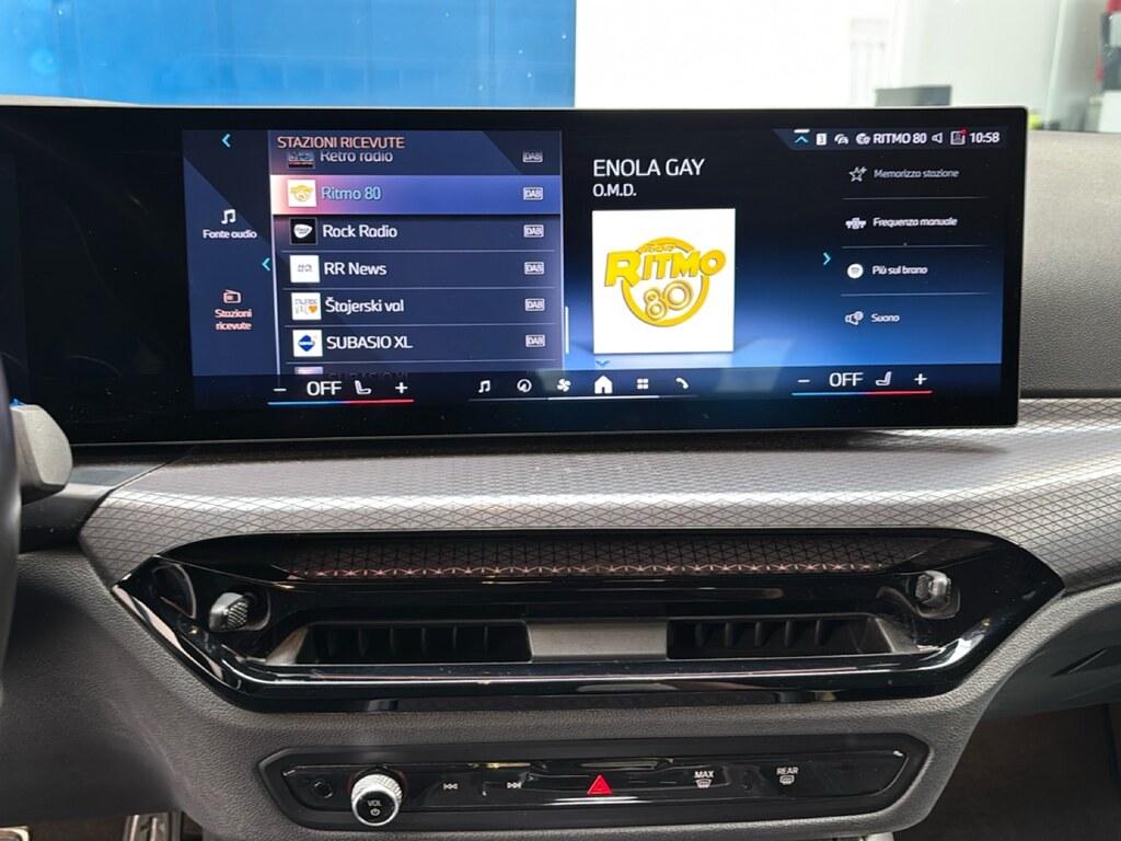 BMW Serie 3 330d Touring mhev 48V xdrive M Sport Pro auto
