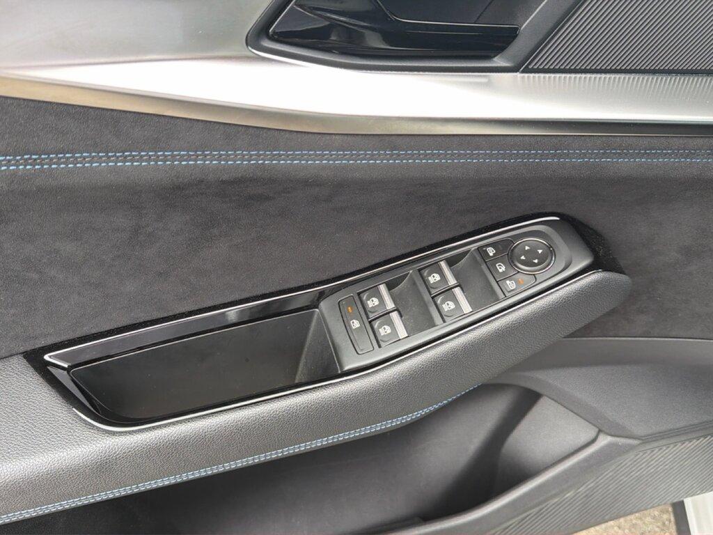 Renault Austral 1.2 E-Tech full hybrid Techno Esprit Alpine 200cv