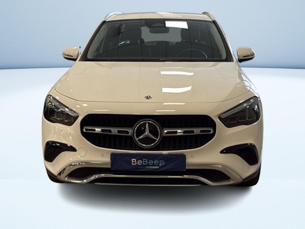 Mercedes GLA 180 d Progressive Advanced auto
