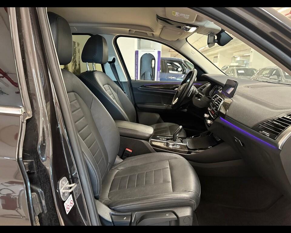 BMW X3 xdrive20d Luxury 190cv auto my19