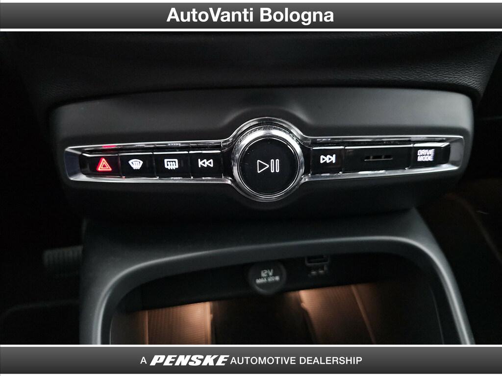Volvo XC40 1.5 t4 recharge phev Ultimate Dark auto