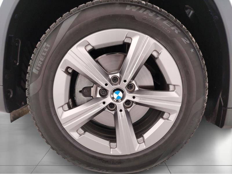 BMW X1 xdrive20d mhev 48V auto