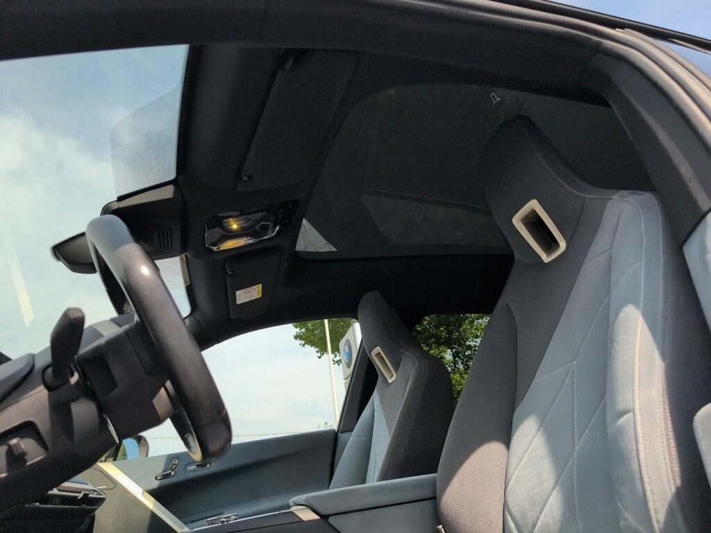 BMW iX xdrive40 pacchetto sportivo
