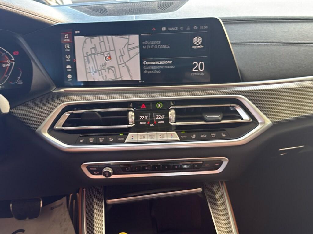 BMW X5 xdrive40d mhev 48V Msport auto