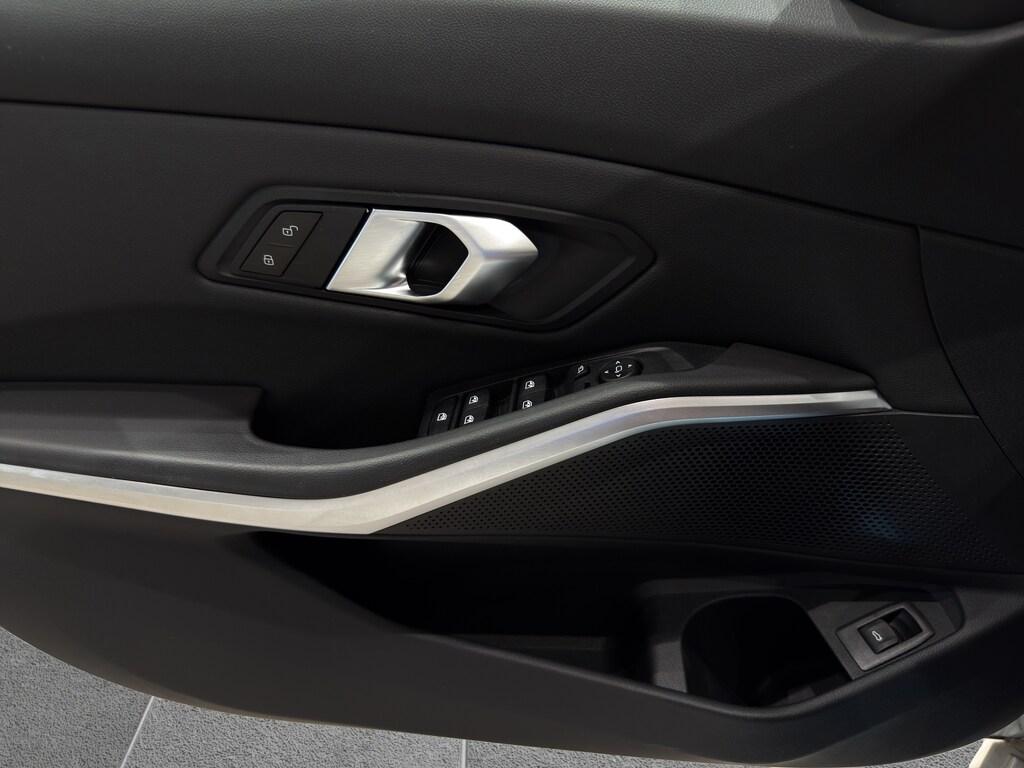 BMW Serie 3 318d Touring mhev 48V Msport auto