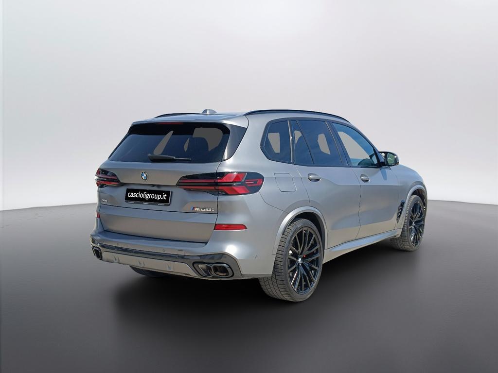 BMW X5 M X5 M60i auto