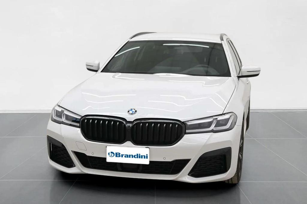 BMW Serie 5 520d Touring mhev 48V xdrive Msport auto