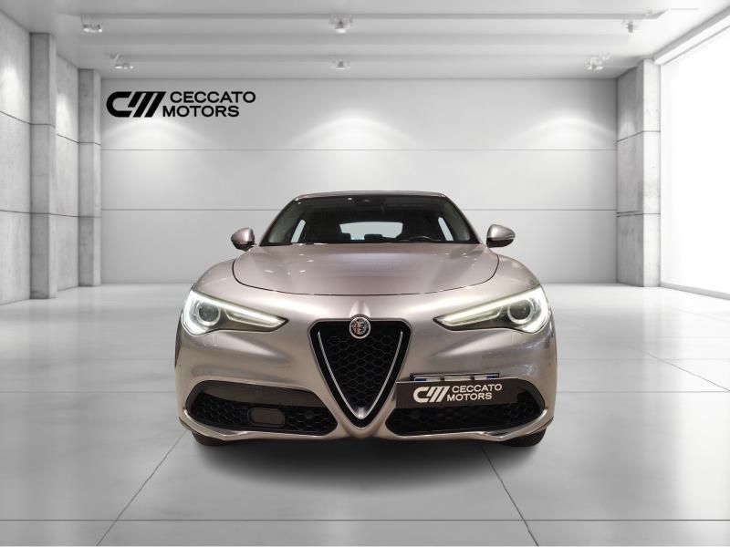 Alfa Romeo Stelvio 2.0 t Executive Q4 280cv auto