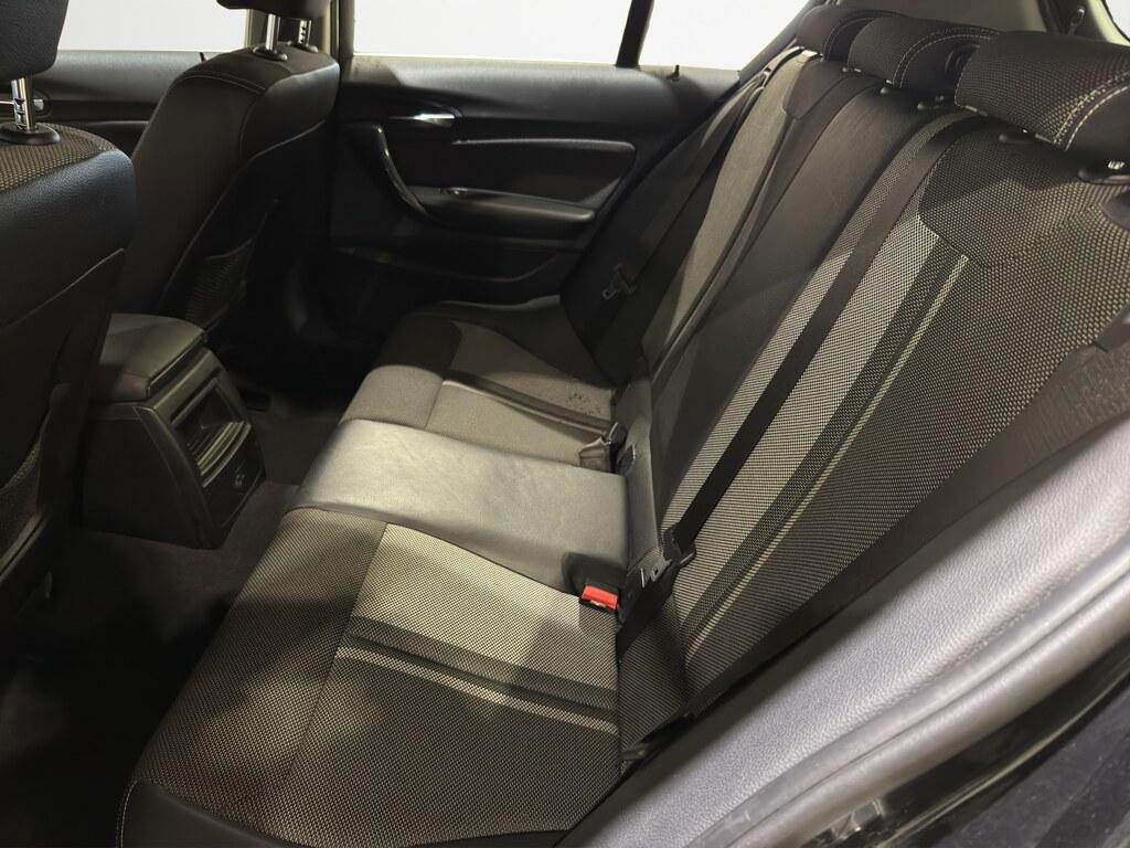 BMW Serie 1 116d 5p auto