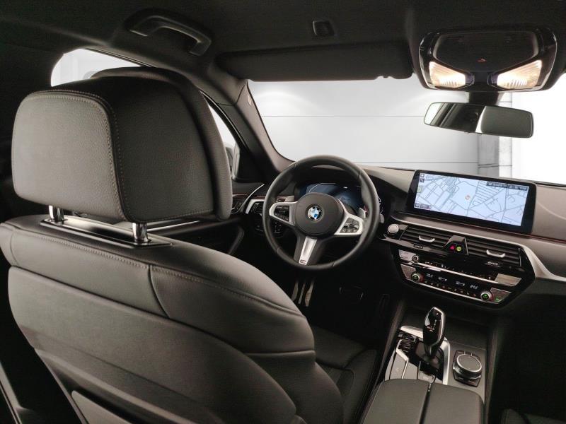BMW Serie 5 530d Touring mhev 48V xdrive Msport auto