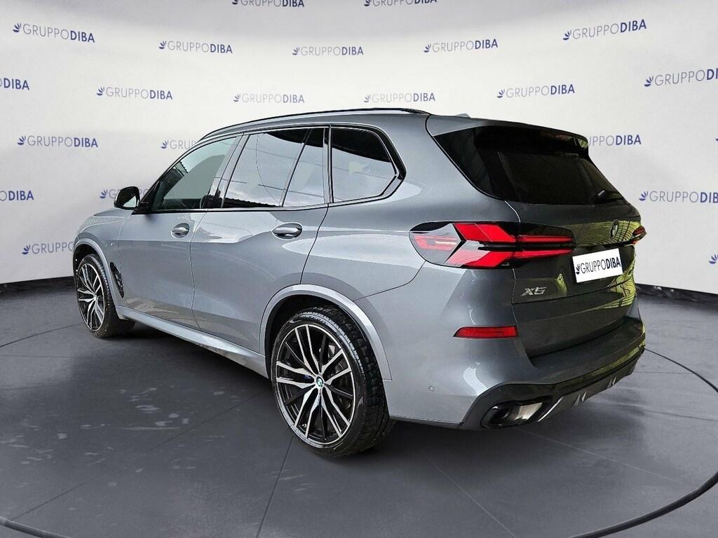 BMW X5 xdrive40d mhev 48V Msport auto