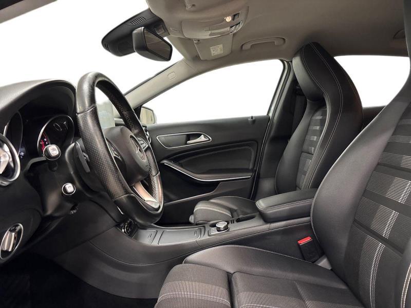 Mercedes GLA 200 d Sport auto