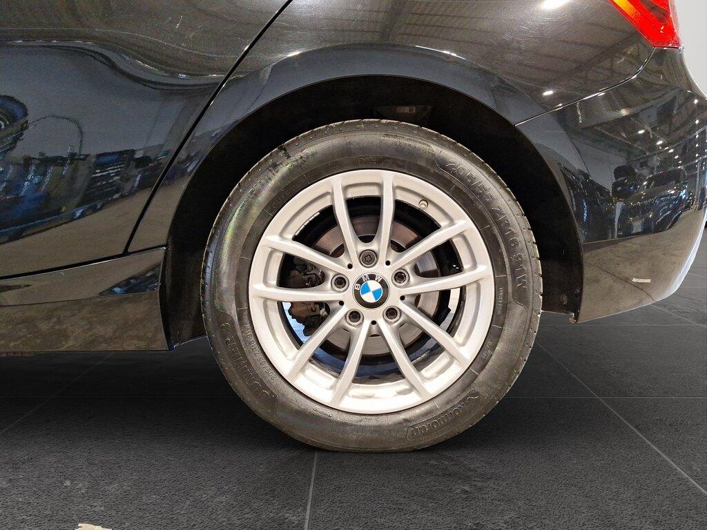 BMW Serie 1 118d Advantage 5p auto