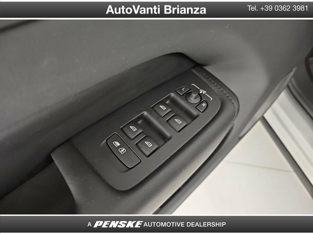 Volvo XC60 2.0 T6 recharge plug-in hybrid Inscription awd auto