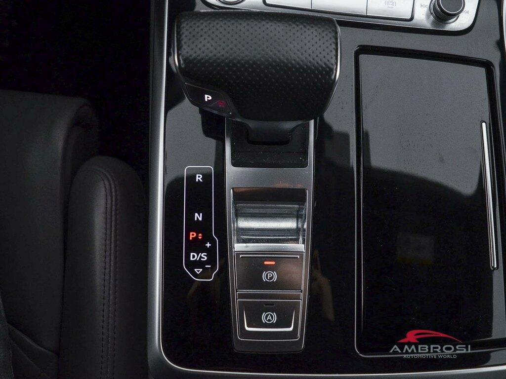 Audi Q8 50 3.0 tdi mhev Sport quattro tiptronic