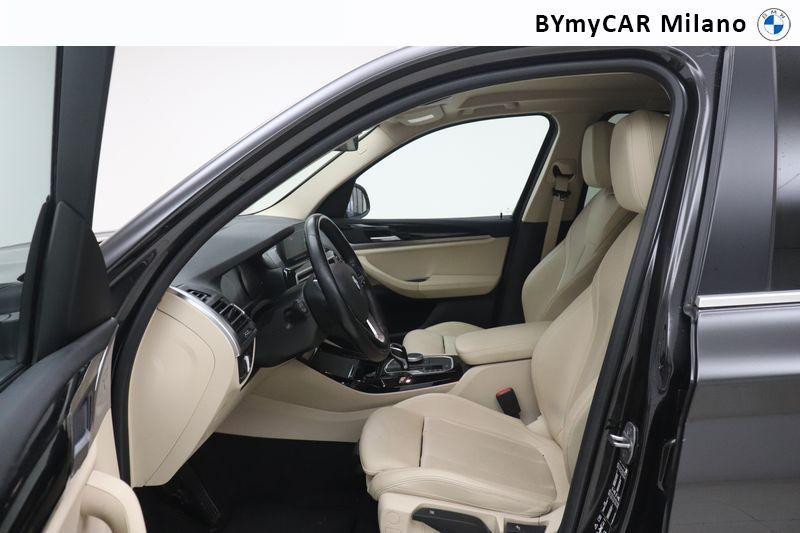 BMW X3 xdrive20d mhev 48V auto