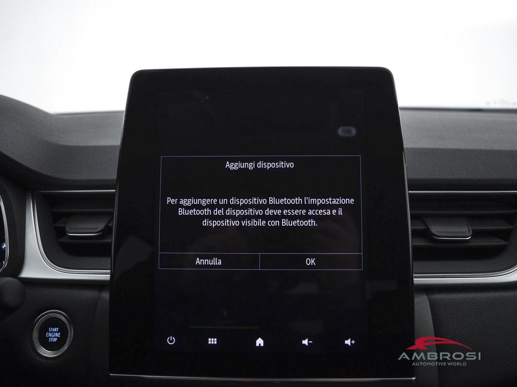 Renault Captur 1.6 E-Tech hybrid Techno Fast Track 145cv auto