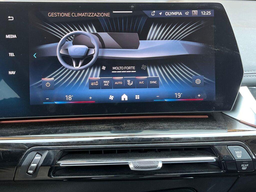 BMW X1 sdrive18i X-Line auto