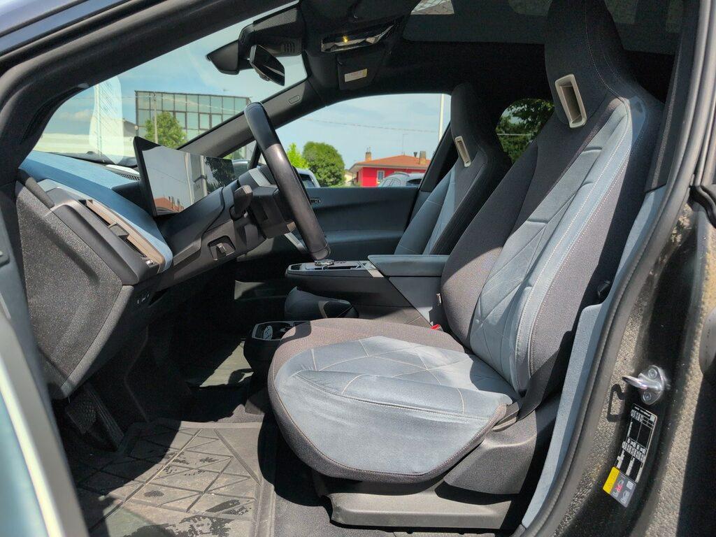 BMW iX xdrive40 pacchetto sportivo