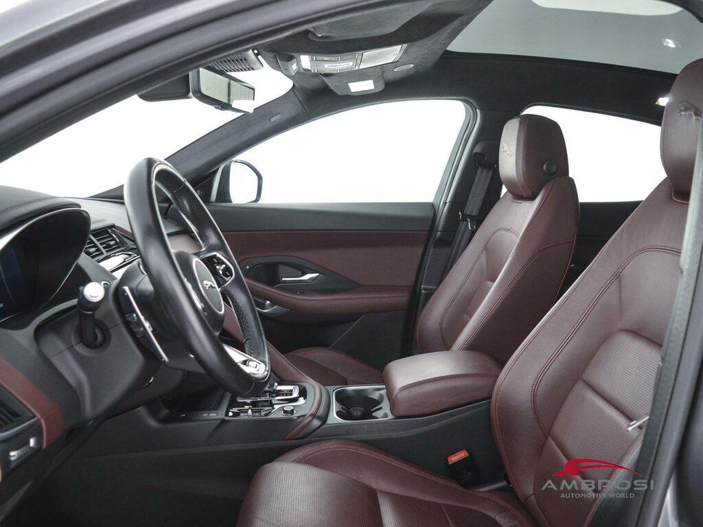 Jaguar E-Pace 2.0 D204 R-Dynamic HSE awd auto