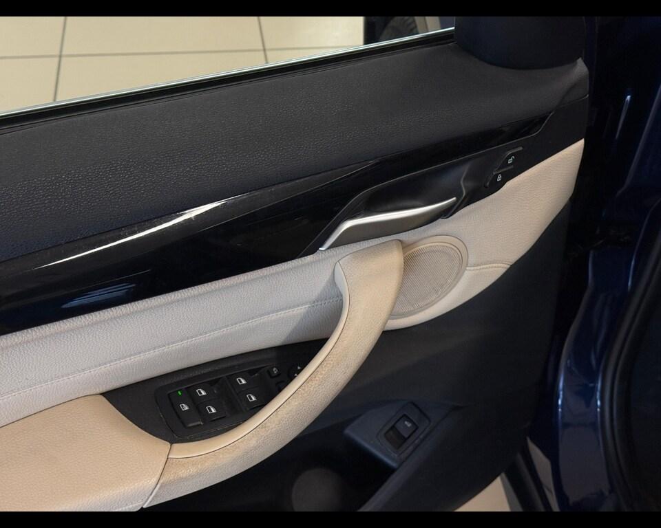 BMW X1 xdrive20d Business auto