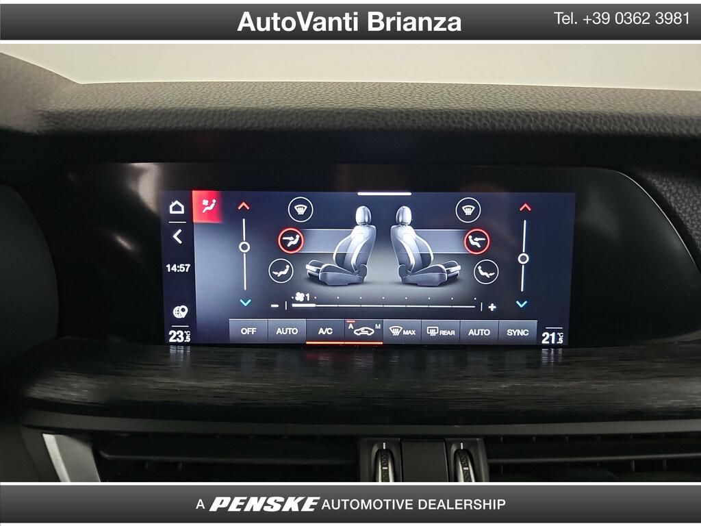 Alfa Romeo Stelvio 2.2 t Sprint Q4 210cv auto