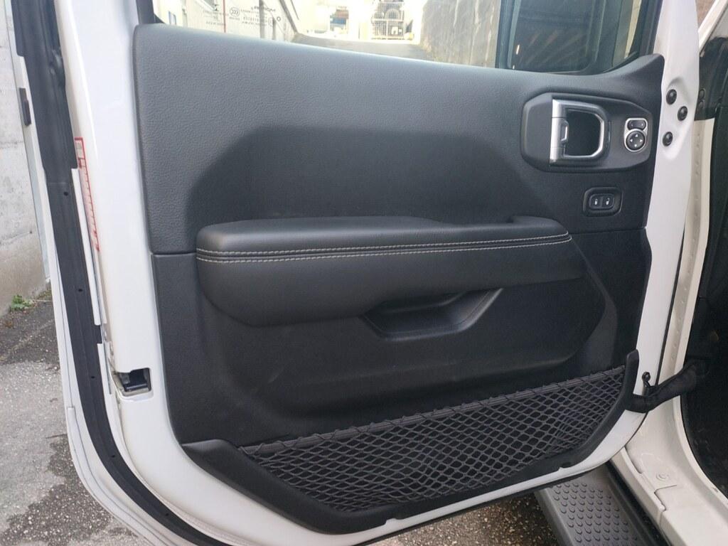 Jeep Wrangler Unlimited 2.2 mjt II Sahara auto