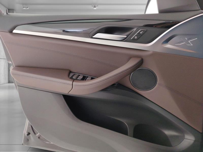 BMW X3 xdrive20d mhev 48V auto