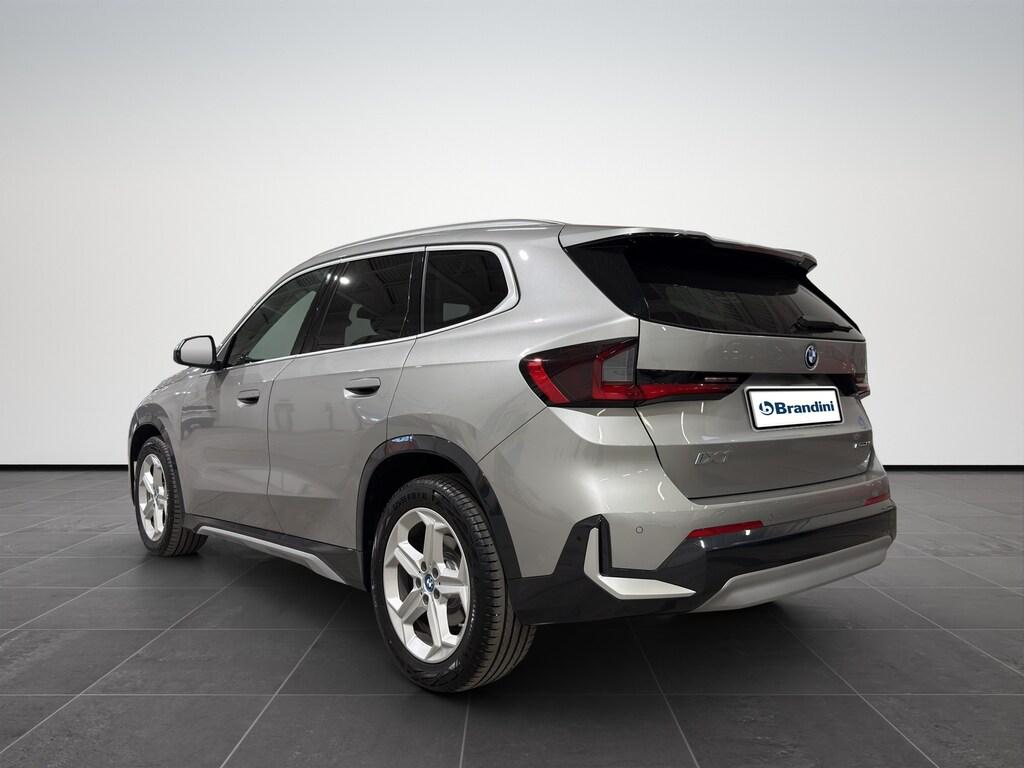 BMW iX1 edrive 20 Special Edition