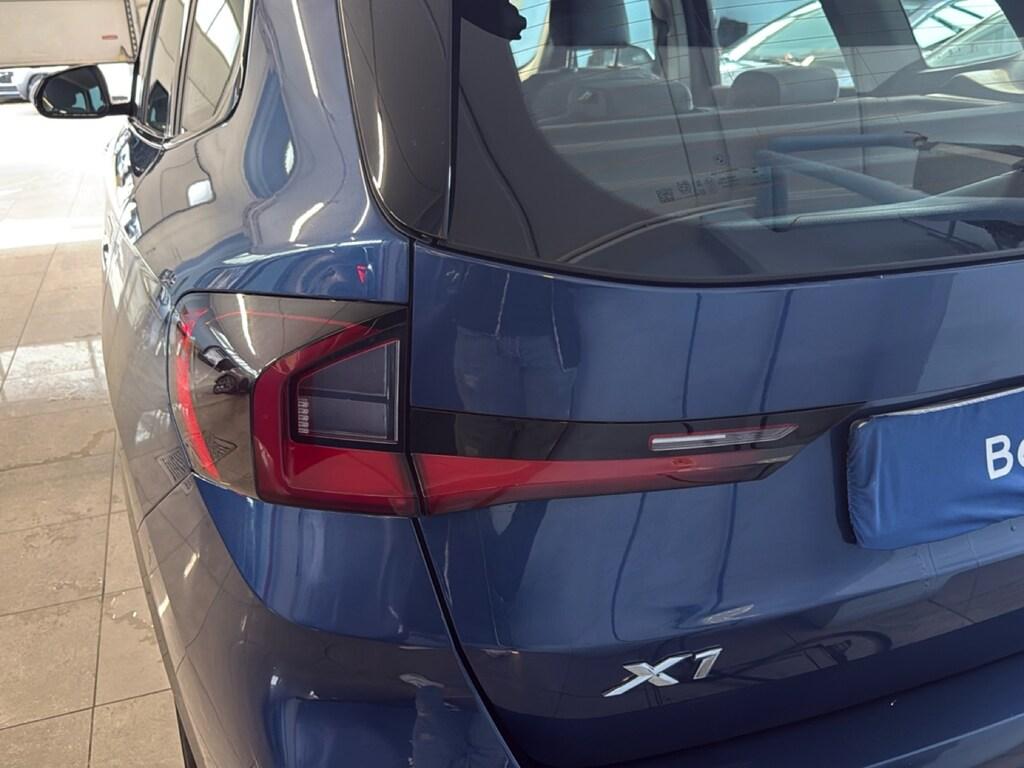 BMW X1 sdrive18i X-Line auto