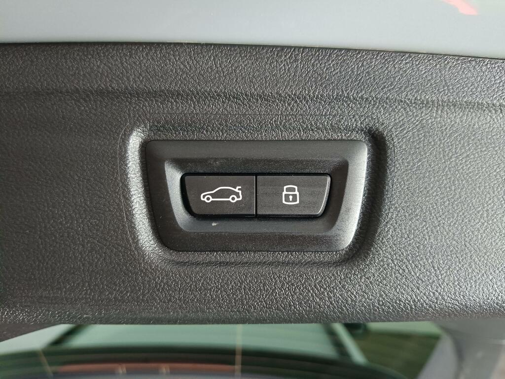 BMW Serie 3 320d Touring mhev 48V Msport xdrive auto