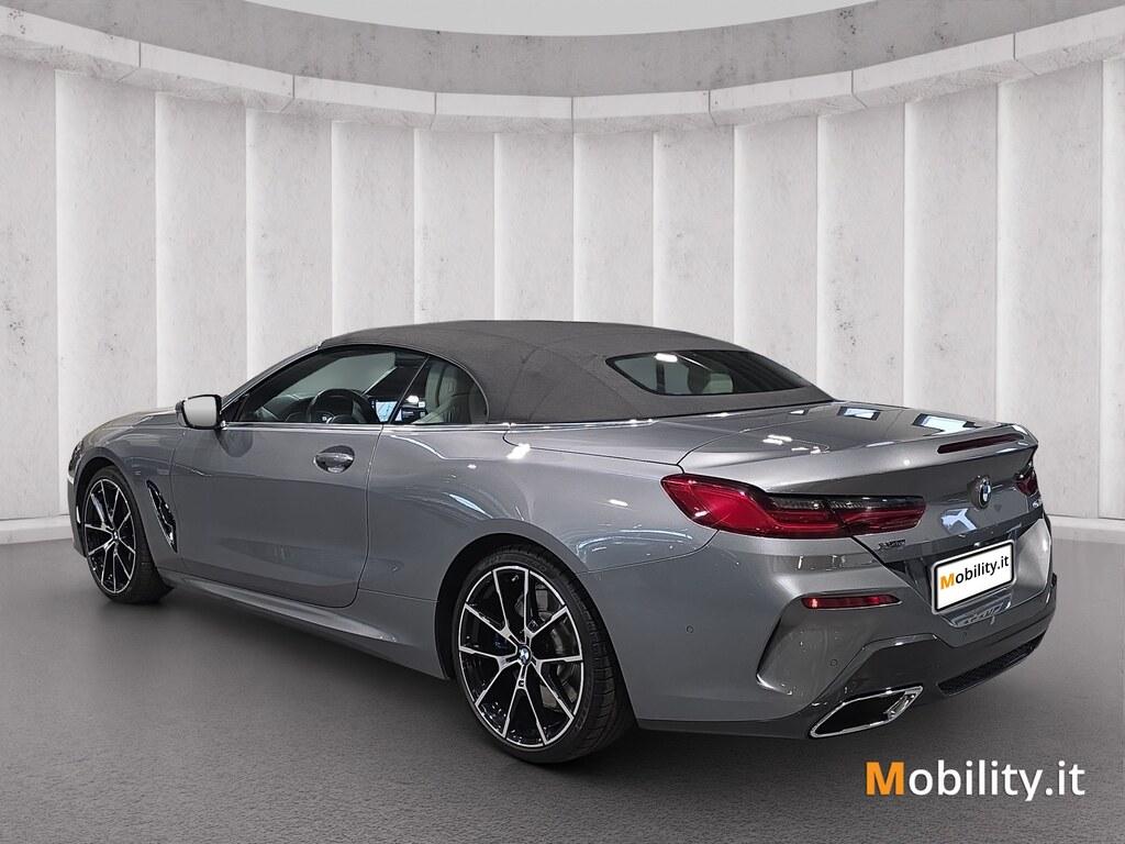 BMW Serie 8 840d Cabrio mhev 48V xdrive Individual Composition Msport auto