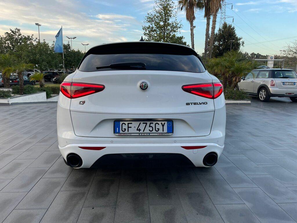 Alfa Romeo Stelvio 2.2 t Veloce Q4 210cv auto