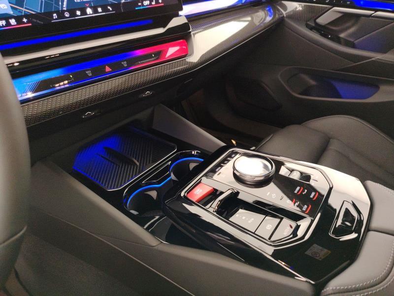 BMW M5 Touring 4.4 727cv auto