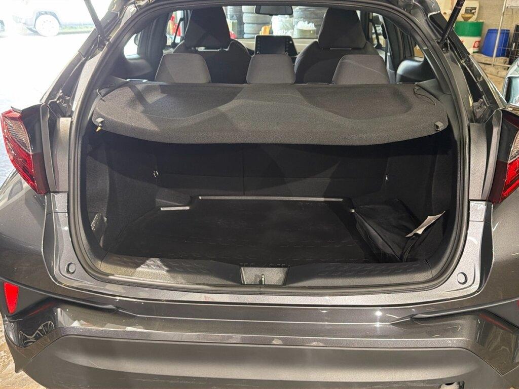 Toyota C-HR 1.8h Active e-cvt
