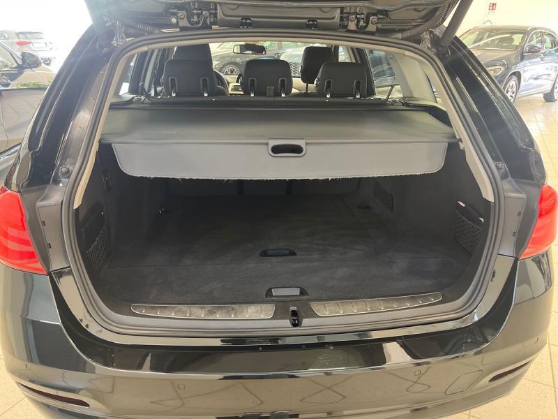 BMW Serie 3 318d Touring Business Advantage auto