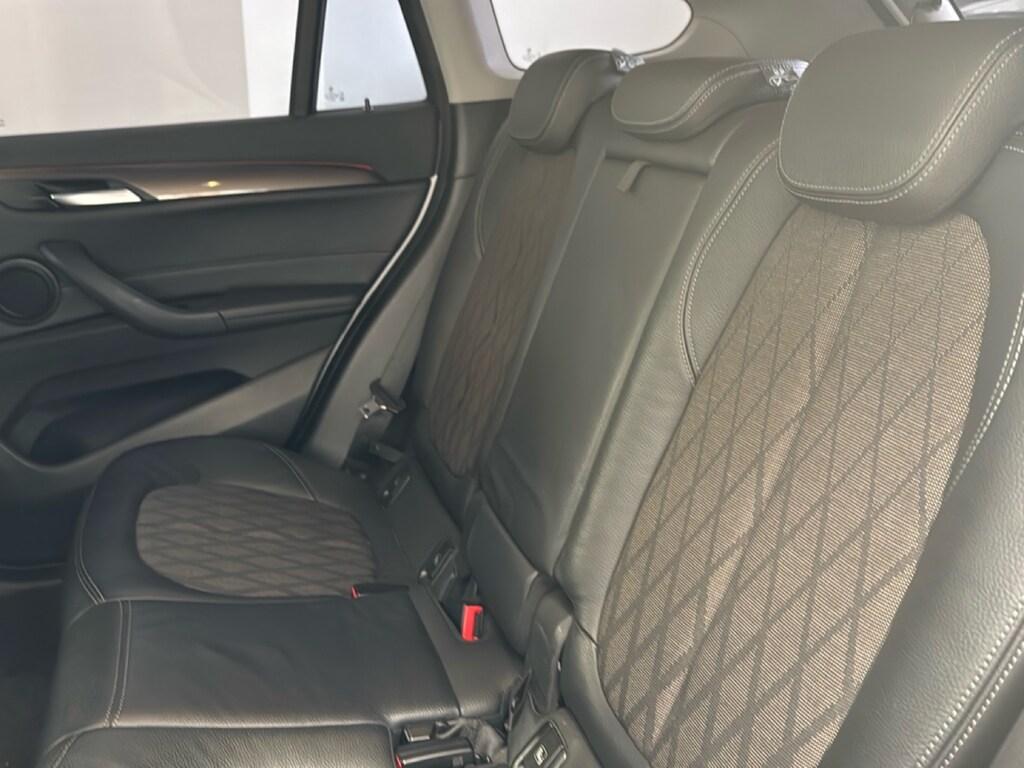 BMW X1 sdrive18d xLine auto my18