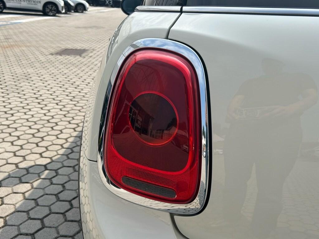 Mini Cooper D 1.5 D Cooper D Auto