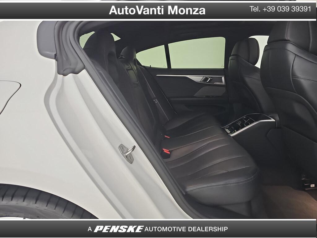 BMW Serie 8 840d Gran Coupe mhev 48V xdrive Individual Composition  auto