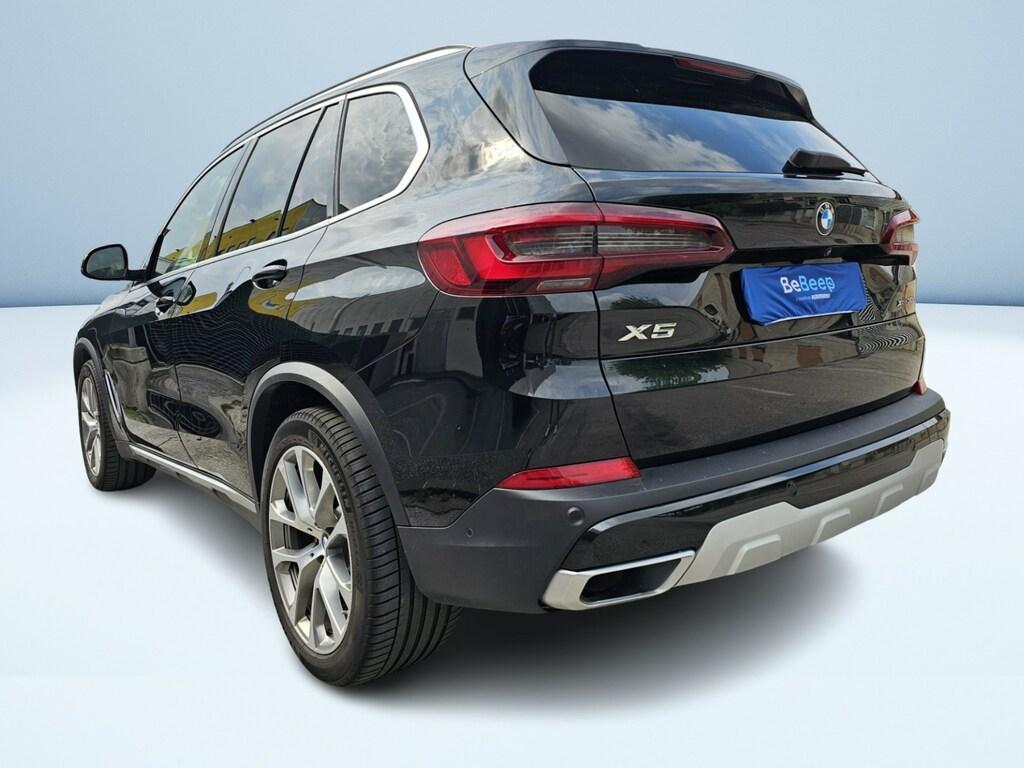 BMW X5 xdrive30d mhev 48V xLine auto