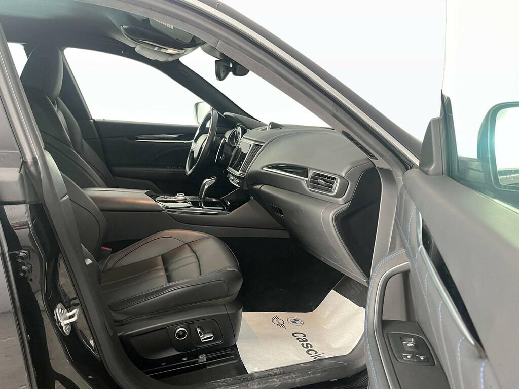 Maserati Levante 2.0 mhev Executive 330cv auto