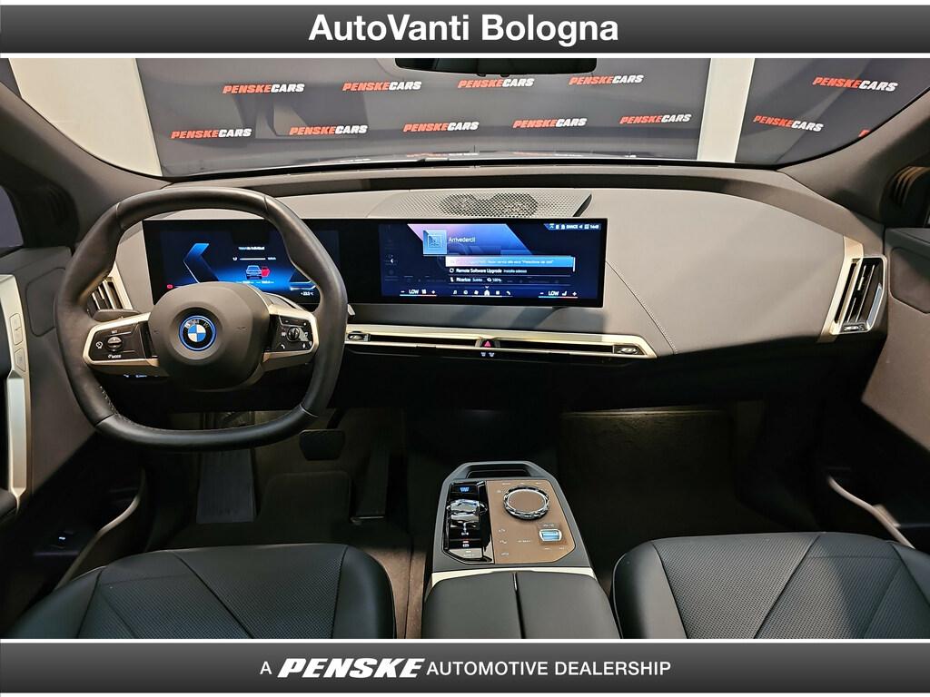 BMW iX xdrive50 pacchetto sportivo