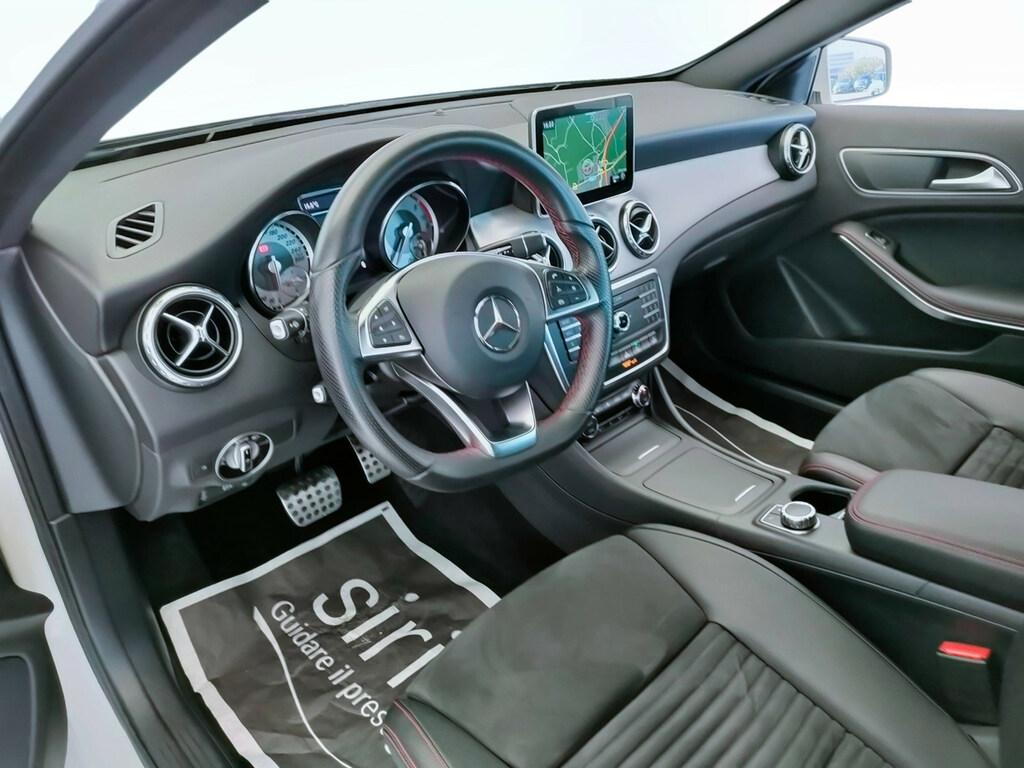 Mercedes GLA 200 d (cdi) Premium 4matic auto