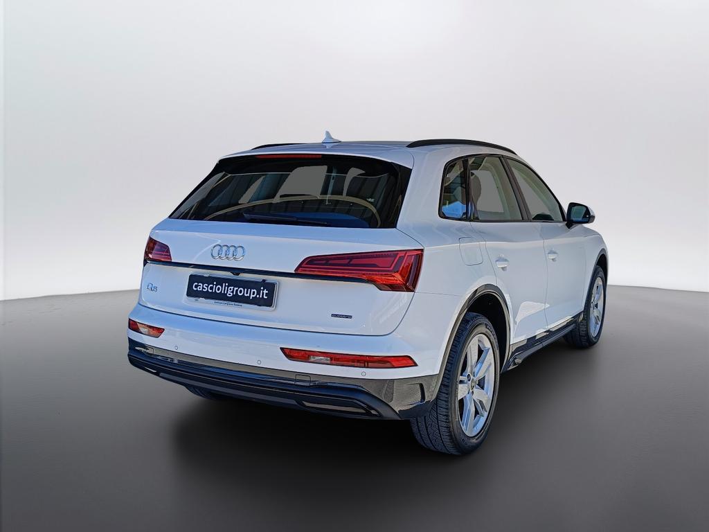Audi Q5 35 2.0 tdi mhev Business Advanced s tronic