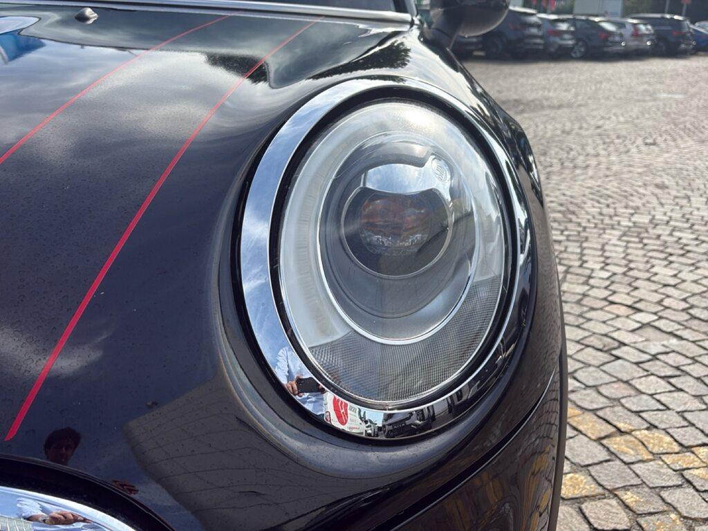 Mini Cooper D Cabrio 1.5 Cooper D Hype Auto