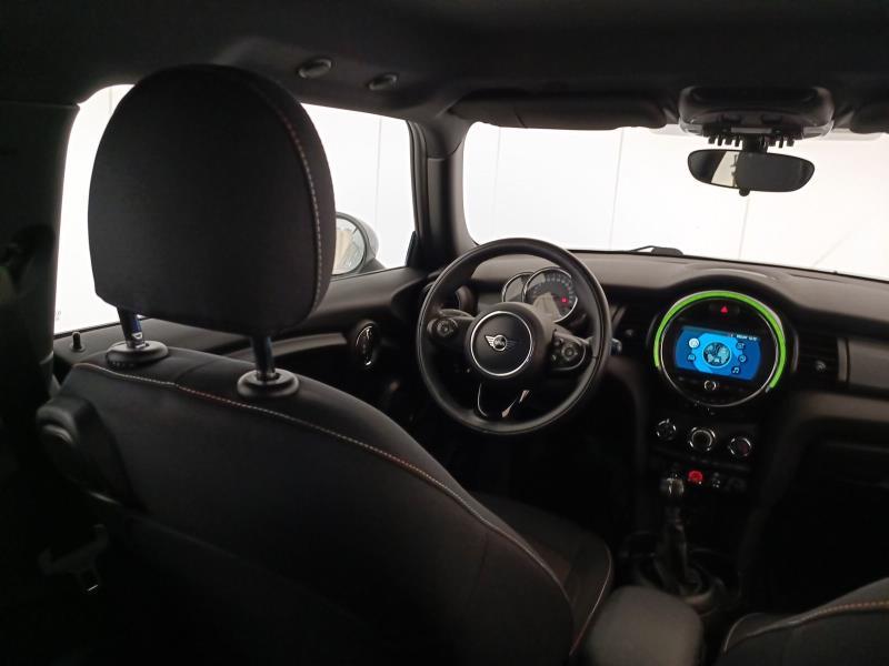 Mini Cooper 1.5 TwinPower Turbo Cooper Business