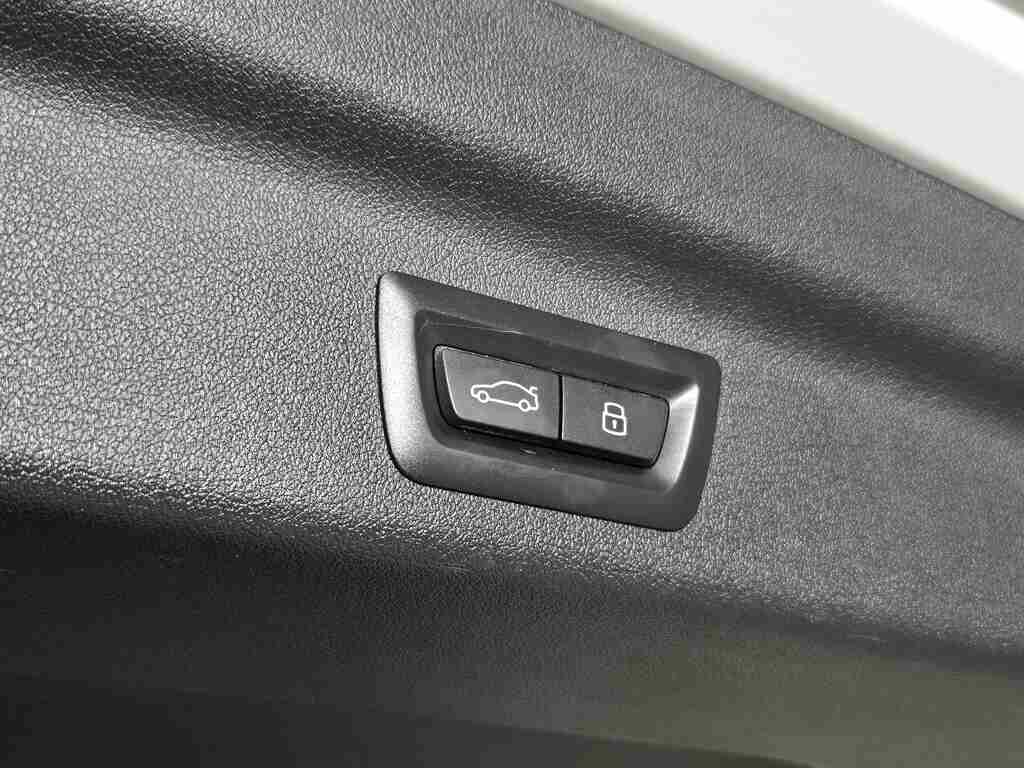 BMW X1 xdrive23i mhev 48V Msport auto